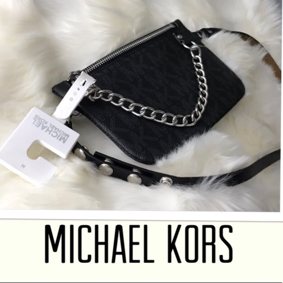 LAST ONE! Michael Kors Signature Fanny Pack belt - Picture 2 of 7